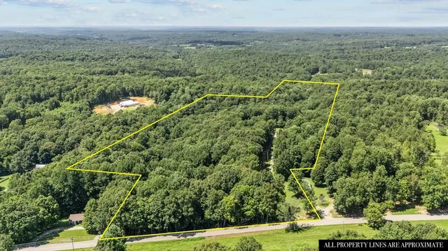 $875,000 | 5382 Highway 49, Vanleer, TN 37181