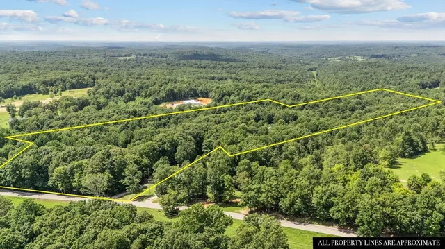 $875,000 | 5382 Highway 49, Vanleer, TN 37181