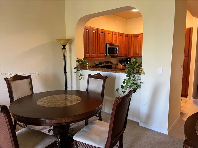 $2,500 | 3500 Oaks Clubhouse Drive, Unit 308, Pompano Beach, FL 33069