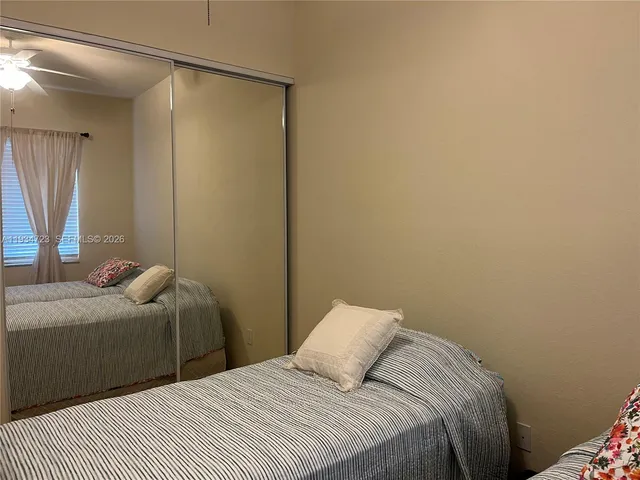 $2,500 | 3500 Oaks Clubhouse Drive, Unit 308, Pompano Beach, FL 33069