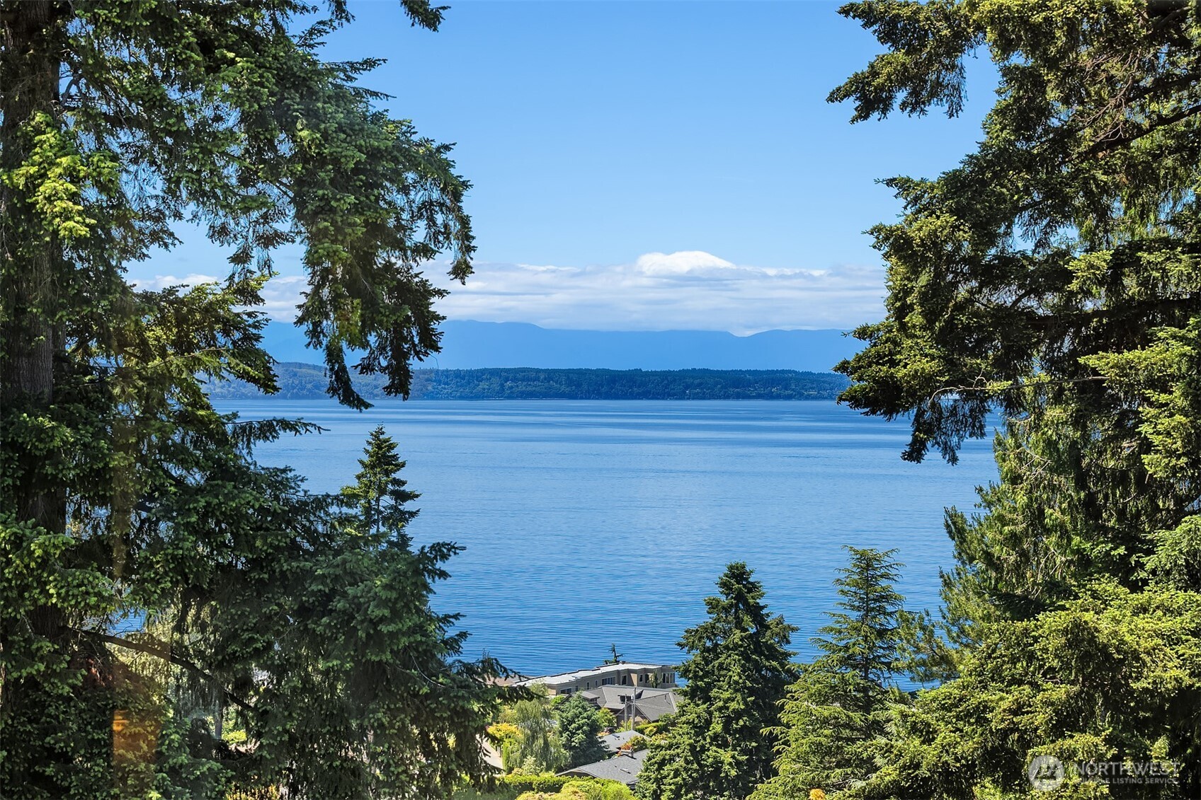 9421 190th Place Southwest Edmonds, WA 98020 - Photo 1 of 31