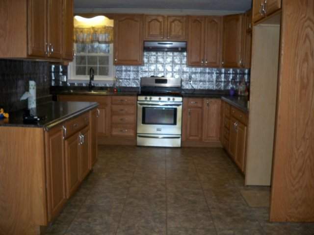 209 Clarke Stream Drive Anderson, SC 29621 - Photo 4 of 25 Gallery Image 4