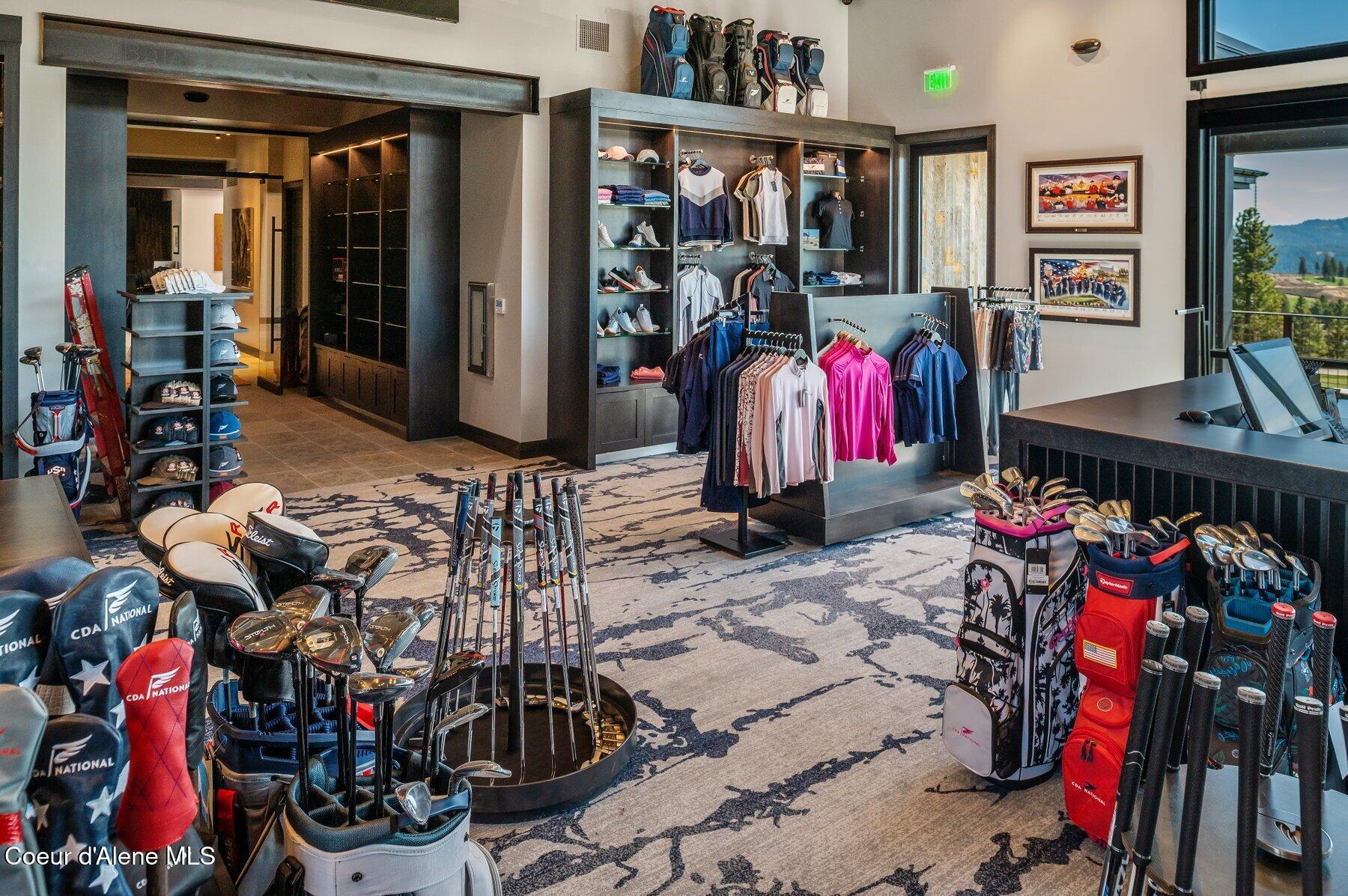 5699 West Rivelle Court Coeur D'Alene, ID 83814 - Photo 12 of 34 7 Pro Shop