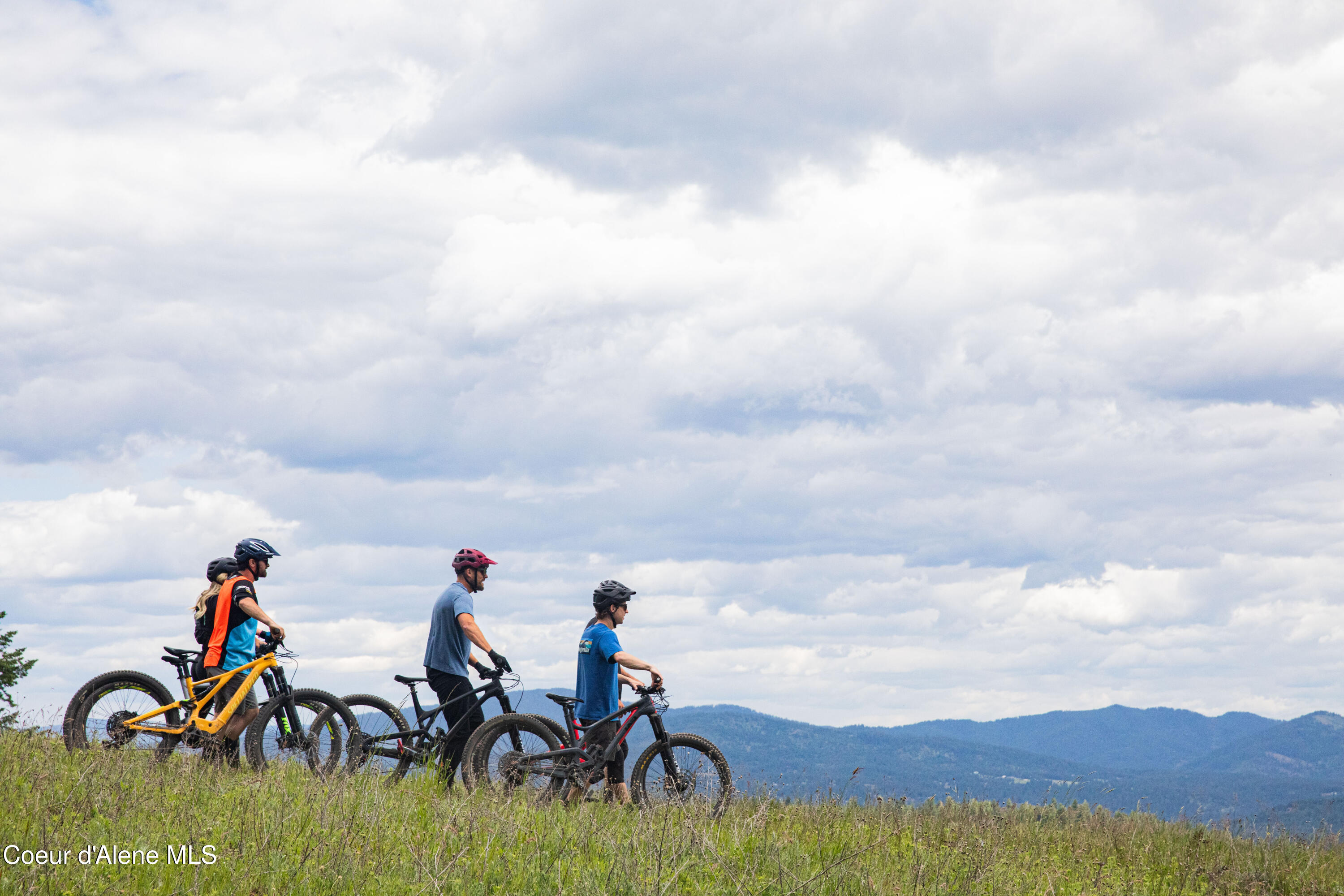 5699 West Rivelle Court Coeur D'Alene, ID 83814 - Photo 14 of 34 Mountain Biking