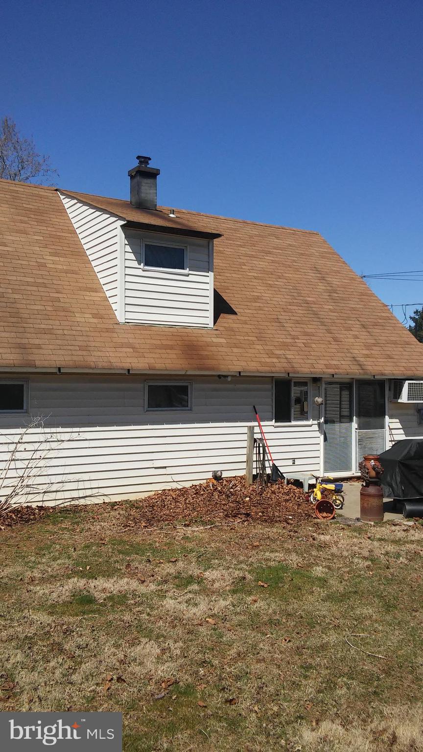 24 Quay Road Levittown, PA 19057 - Photo 5 of 14 Gallery Image 5