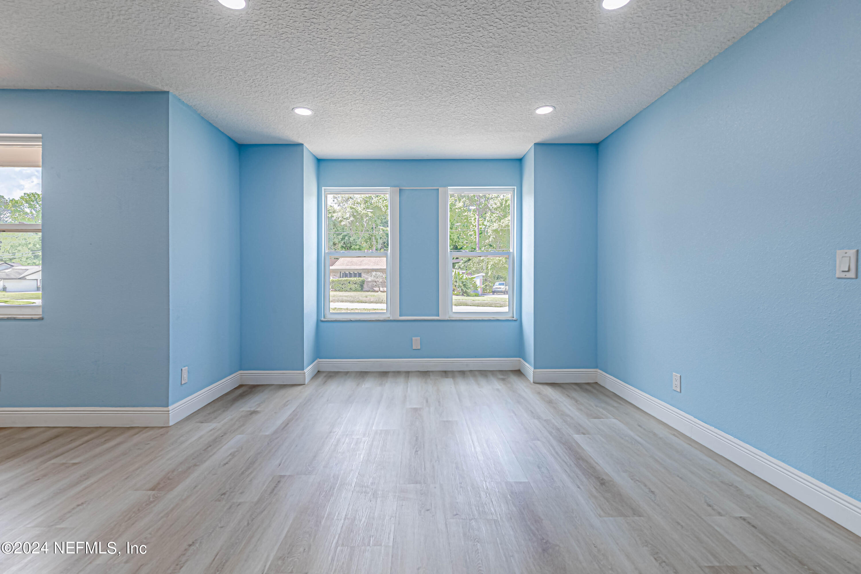 7557 Holiday Road South Jacksonville, FL 32216 - Photo 8 of 47 Living Room 2nd View