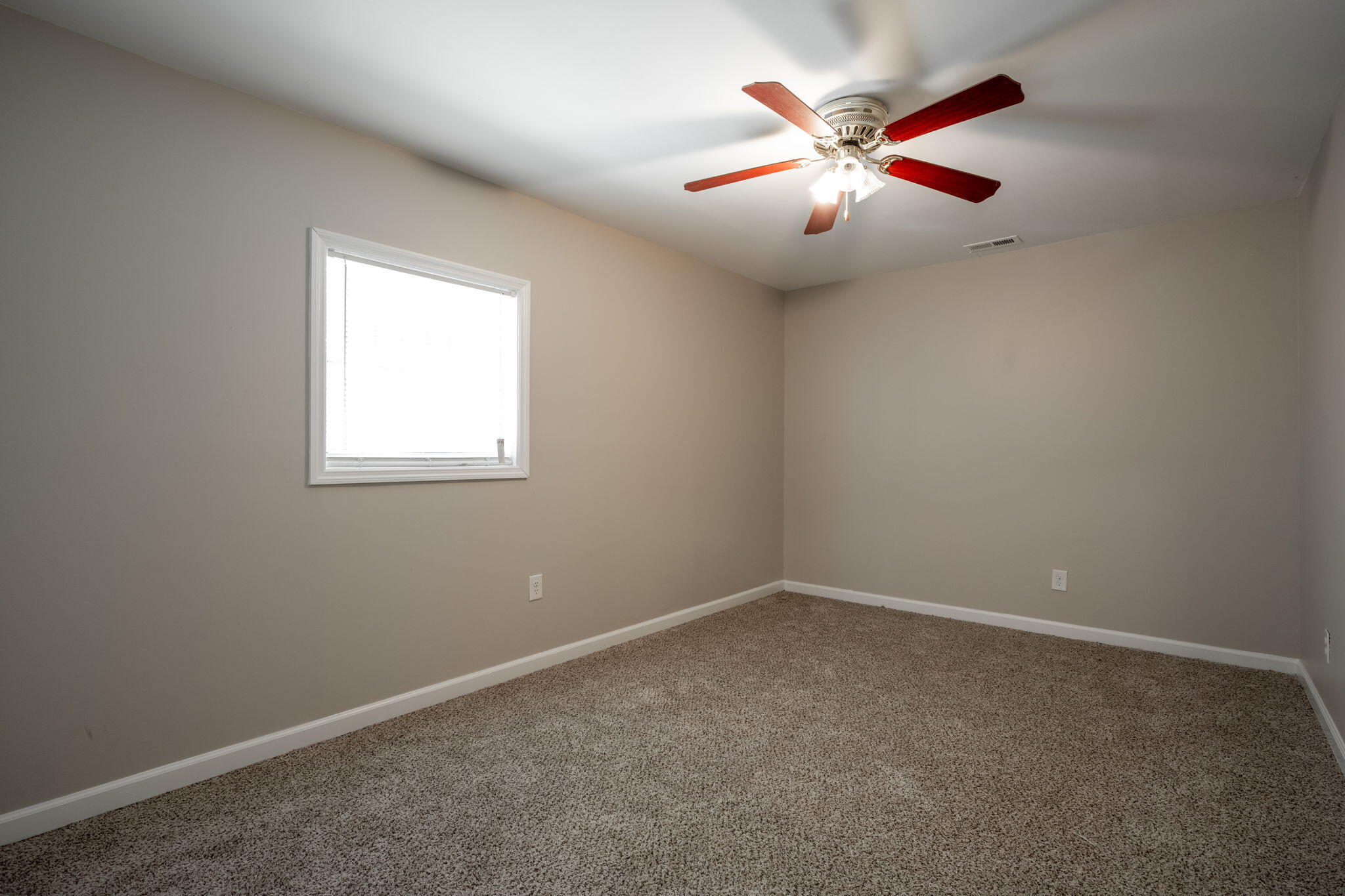 1015 Shallowford Road Chattanooga, TN 37411 - Photo 11 of 20 7-web-or-mls-DSC_8971