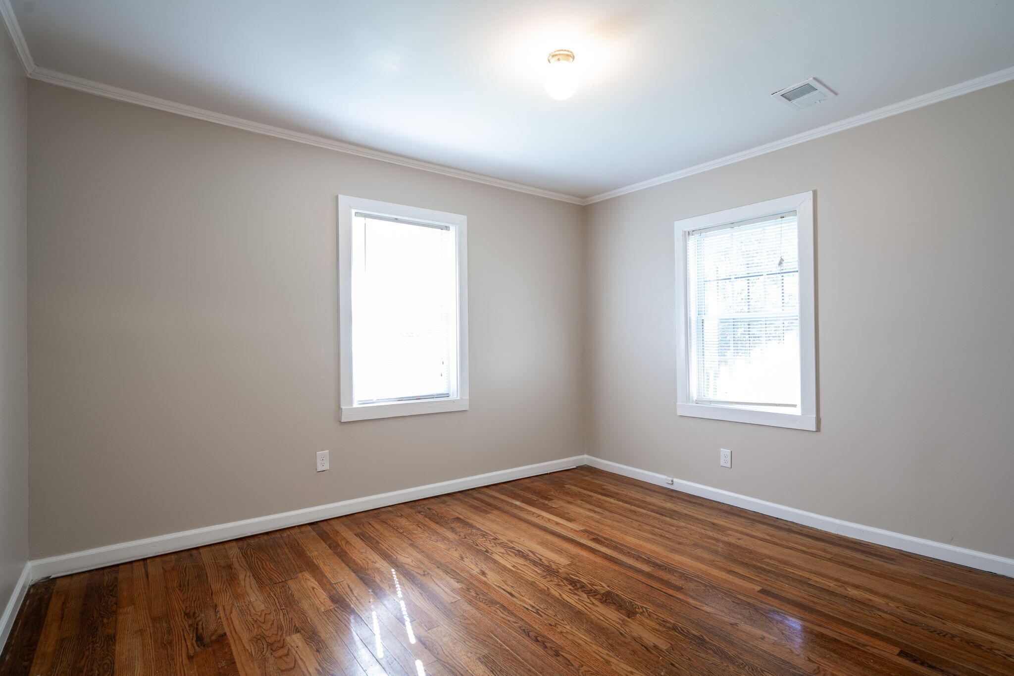 1015 Shallowford Road Chattanooga, TN 37411 - Photo 14 of 20 10-web-or-mls-DSC_8980