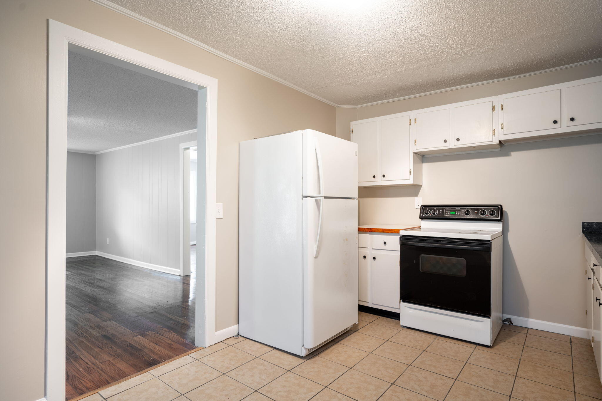 1015 Shallowford Road Chattanooga, TN 37411 - Photo 6 of 20 14-web-or-mls-DSC_8992