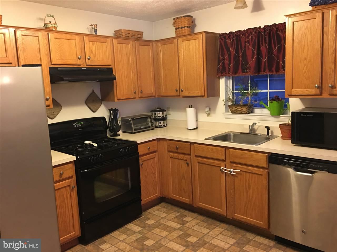 60 Coventry Cross Road Mount Wolf, PA 17347 - Photo 7 of 18 Gallery Image 7
