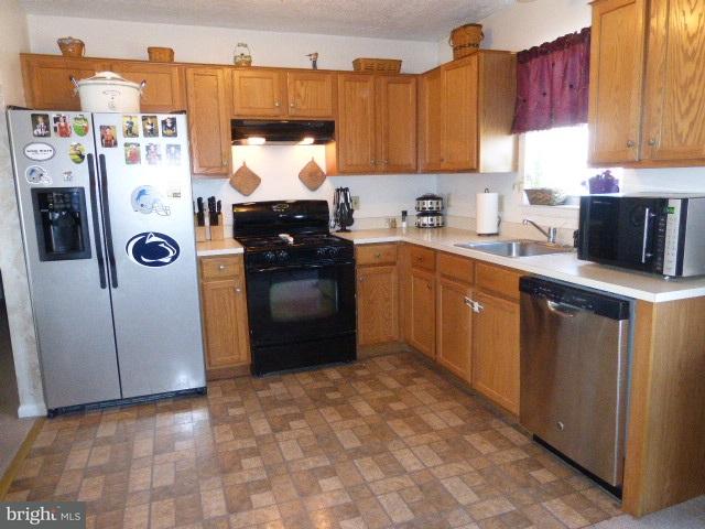 60 Coventry Cross Road Mount Wolf, PA 17347 - Photo 9 of 18 Gallery Image 9
