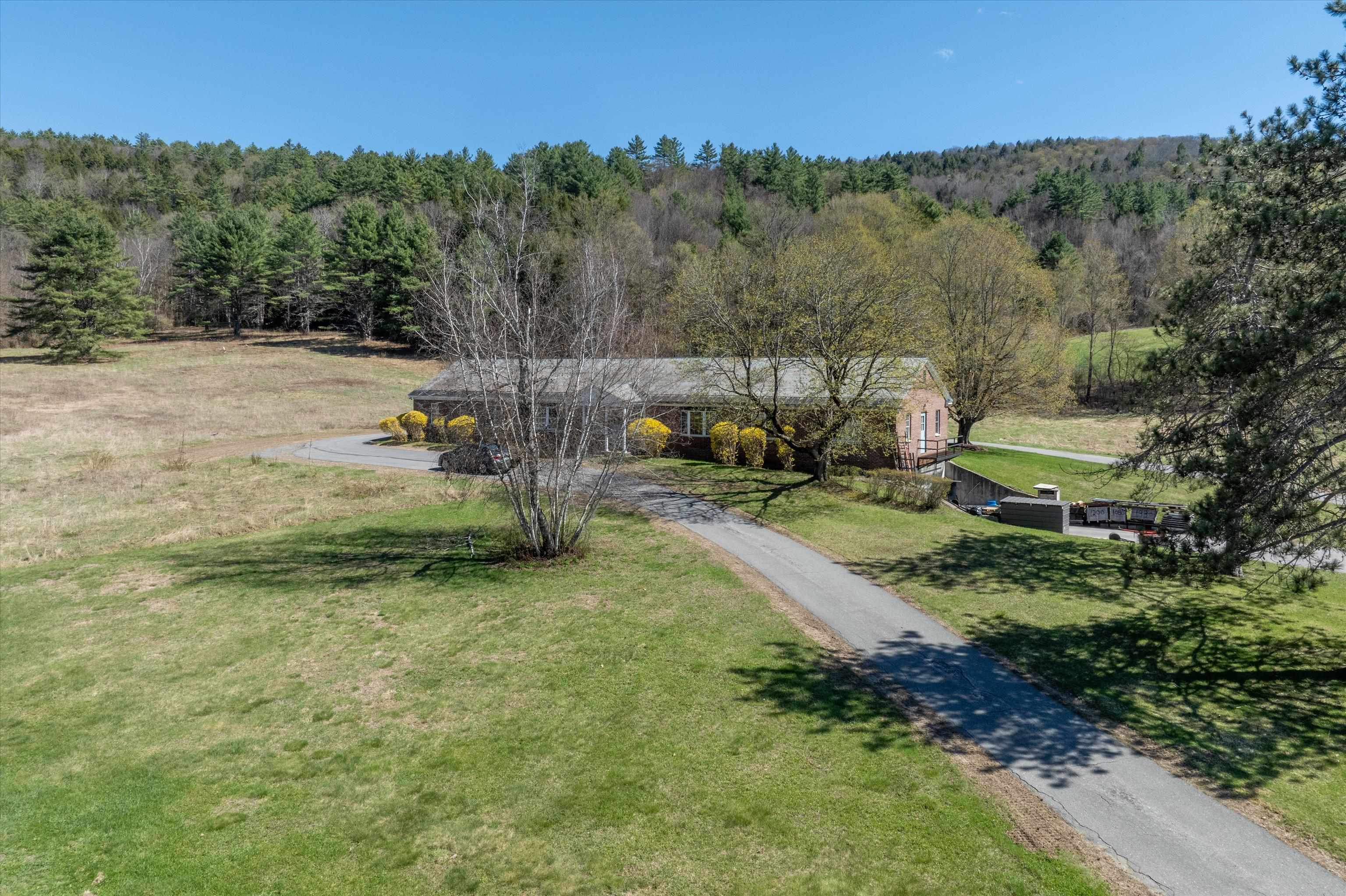 14 Westminster Street Rockingham, VT 05101 - Photo 26 of 39