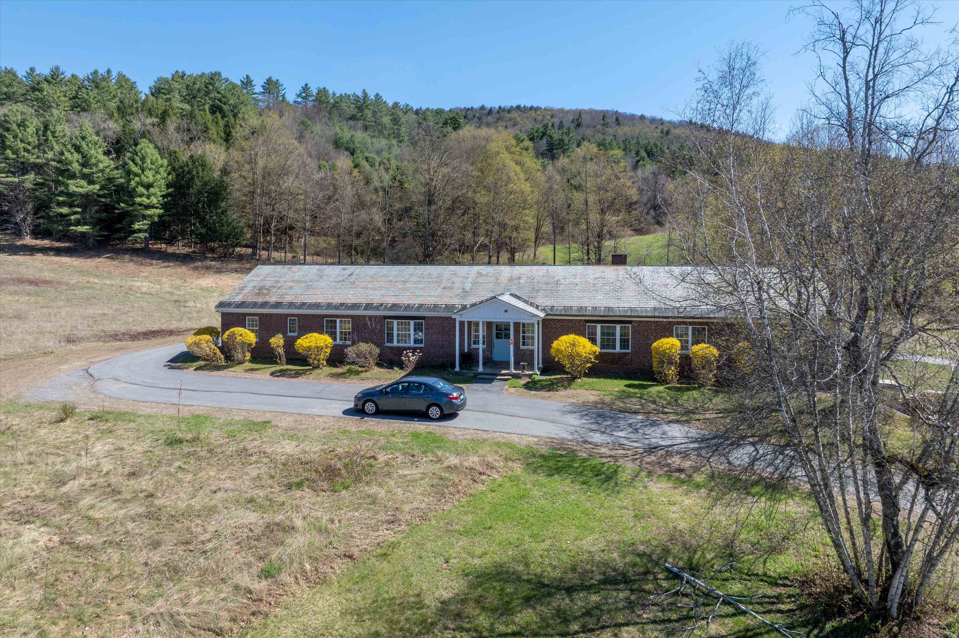 14 Westminster Street Rockingham, VT 05101 - Photo 27 of 39