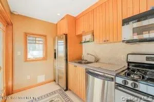 $7,188,888 | 50 Wakefield | Eltingville