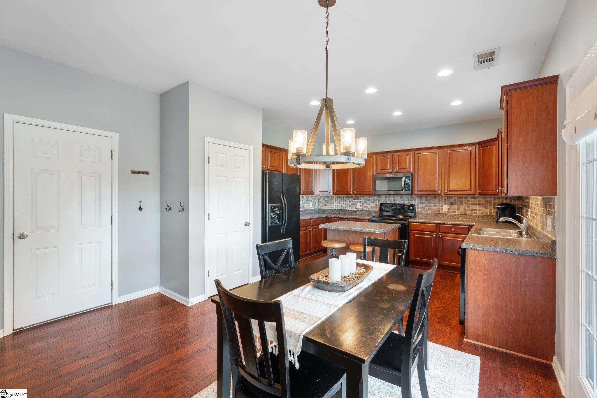 6 Fire Island Way Greenville, SC 29607 - Photo 16 of 45 Gallery Image 16