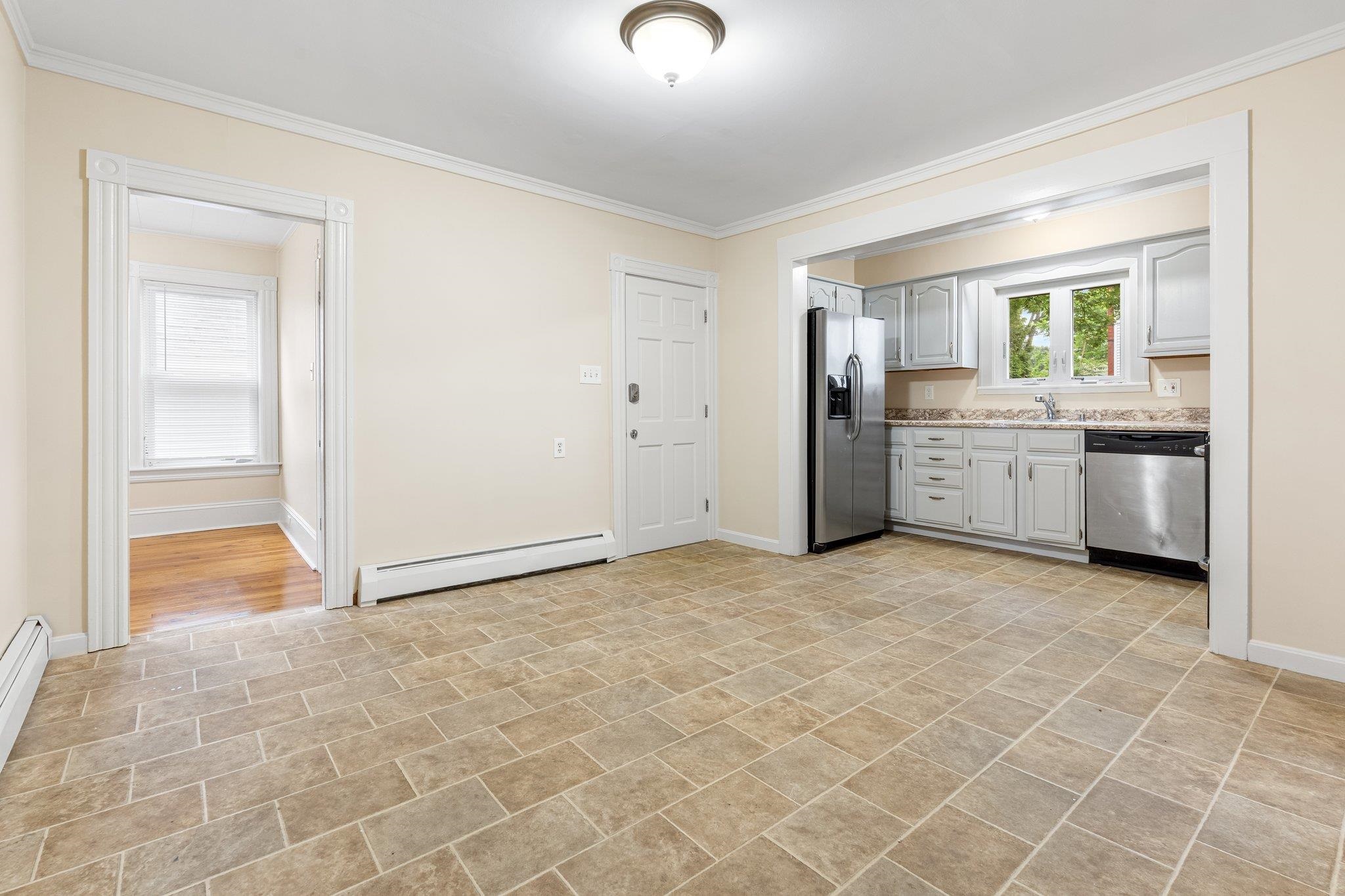 63 Hall Street Manchester, NH 03103 - Photo 6 of 59 Gallery Image 6