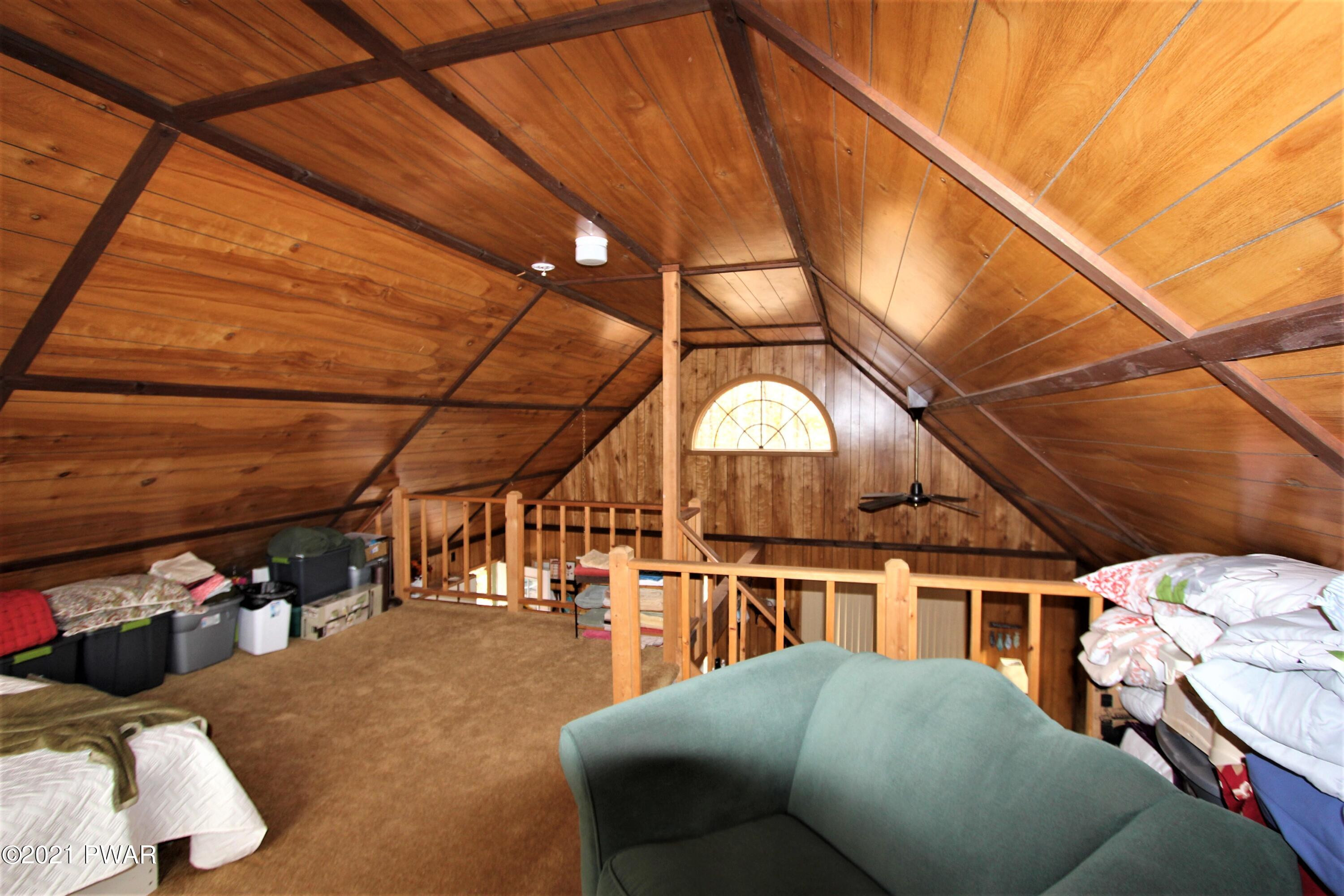 26 Fawn Road Hawley, PA 18428 - Photo 13 of 36