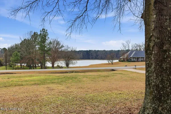 $685,000 | 124 Dominion Parkway, Brandon, MS 39042