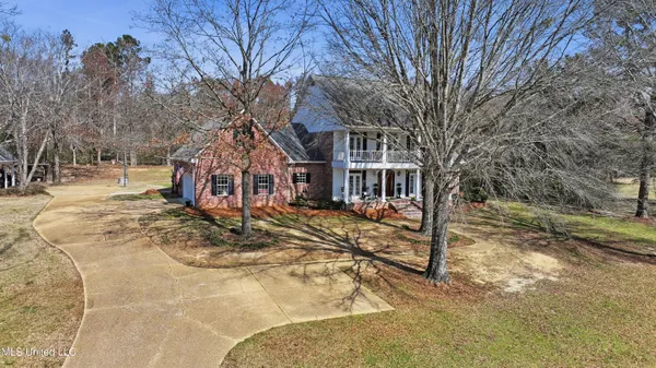 $685,000 | 124 Dominion Parkway, Brandon, MS 39042