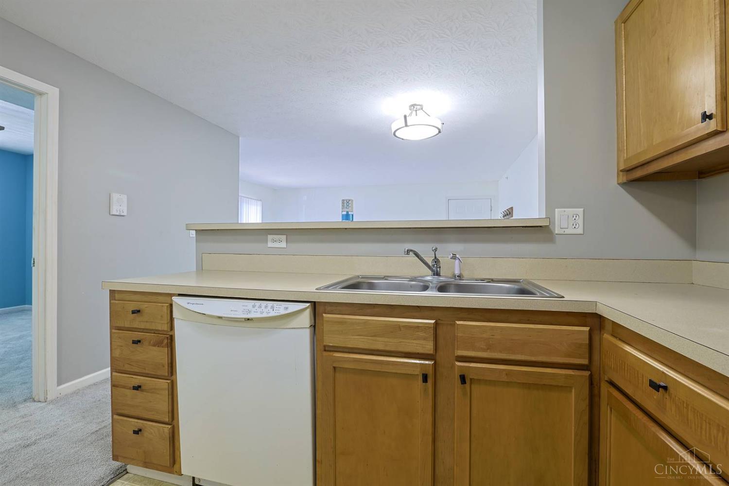 10300 West Road, Unit 20 Harrison, OH 45030 - Photo 13 of 29