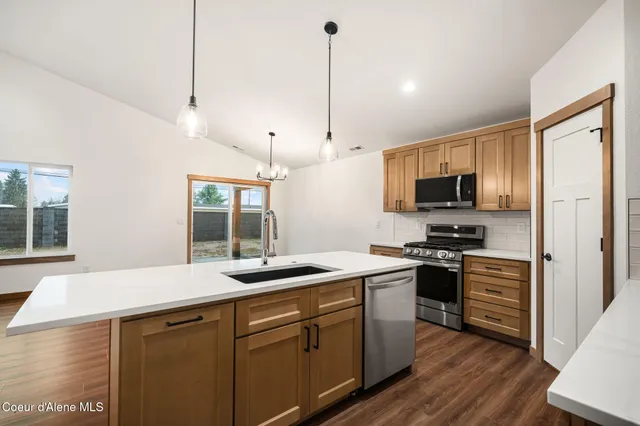 $571,500 | 2224 Maverick Court, Sandpoint, ID 83864