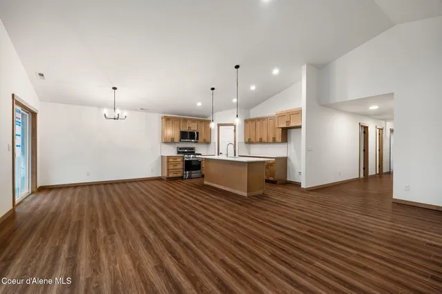 $571,500 | 2224 Maverick Court, Sandpoint, ID 83864