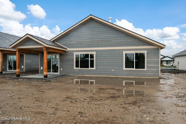 $571,500 | 2224 Maverick Court, Sandpoint, ID 83864