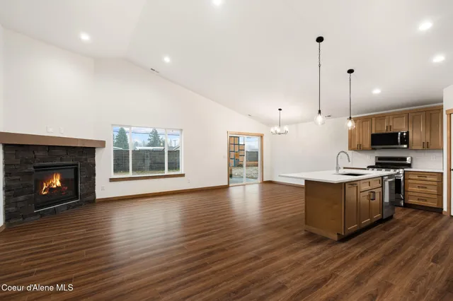 $571,500 | 2224 Maverick Court, Sandpoint, ID 83864