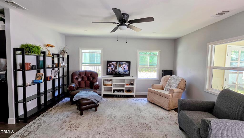 712 Main Street Piru, CA 93040 - Photo 7 of 33