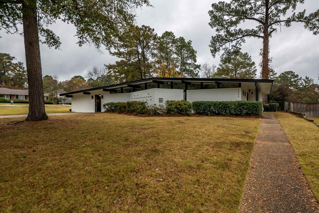 2805 Edgewood Road Columbus, GA 31906 - Photo 1 of 22 Main View