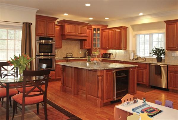 90 Mayo Road Wellesley, MA 02482 - Photo 3 of 18