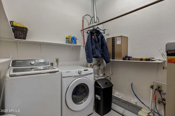 $530,000 | 2202 Forest Park Drive, Overgaard, AZ 85933