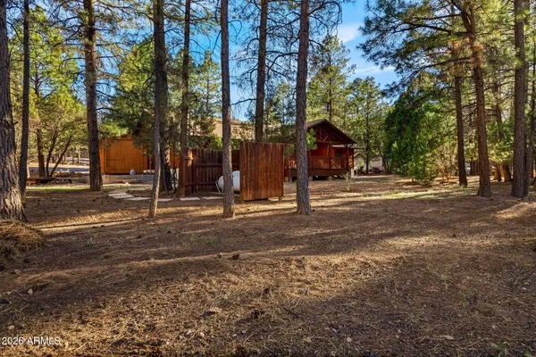 $530,000 | 2202 Forest Park Drive, Overgaard, AZ 85933