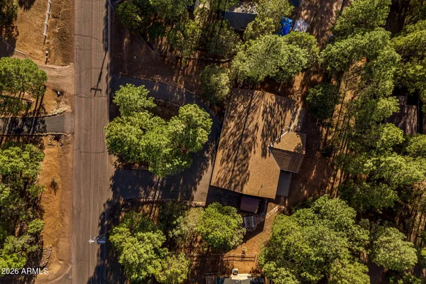 $530,000 | 2202 Forest Park Drive, Overgaard, AZ 85933