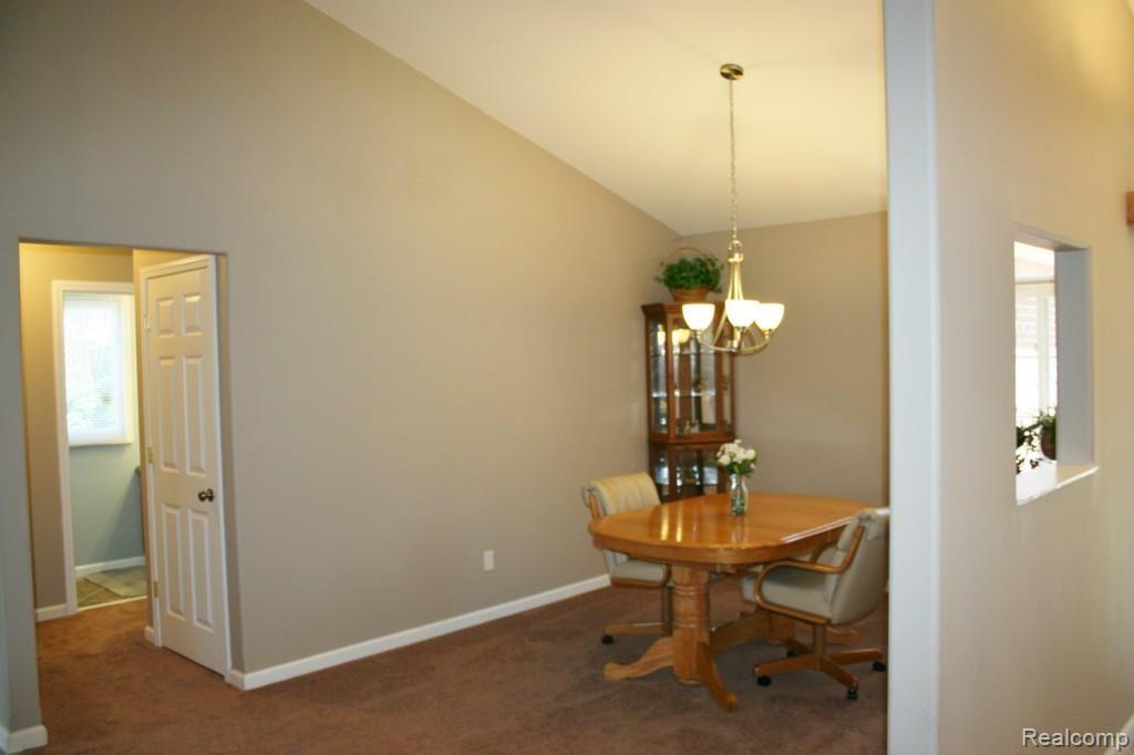 45204 Glengarry Road Canton, MI 48188 - Photo 13 of 40