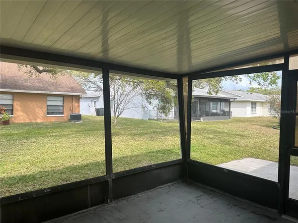 $2,900 | 3935 105th Avenue North, Clearwater, FL 33762