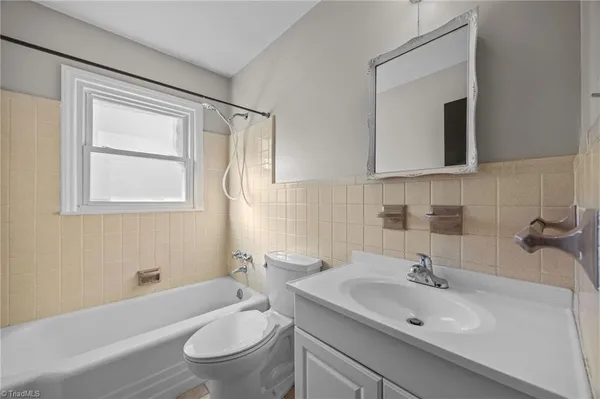 $265,000 | 435 Hyde Street, Burlington, NC 27217
