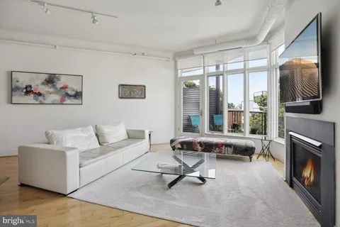 $899,000 | 1700 Kalorama Road Northwest, Unit 312, Washington, DC 20009