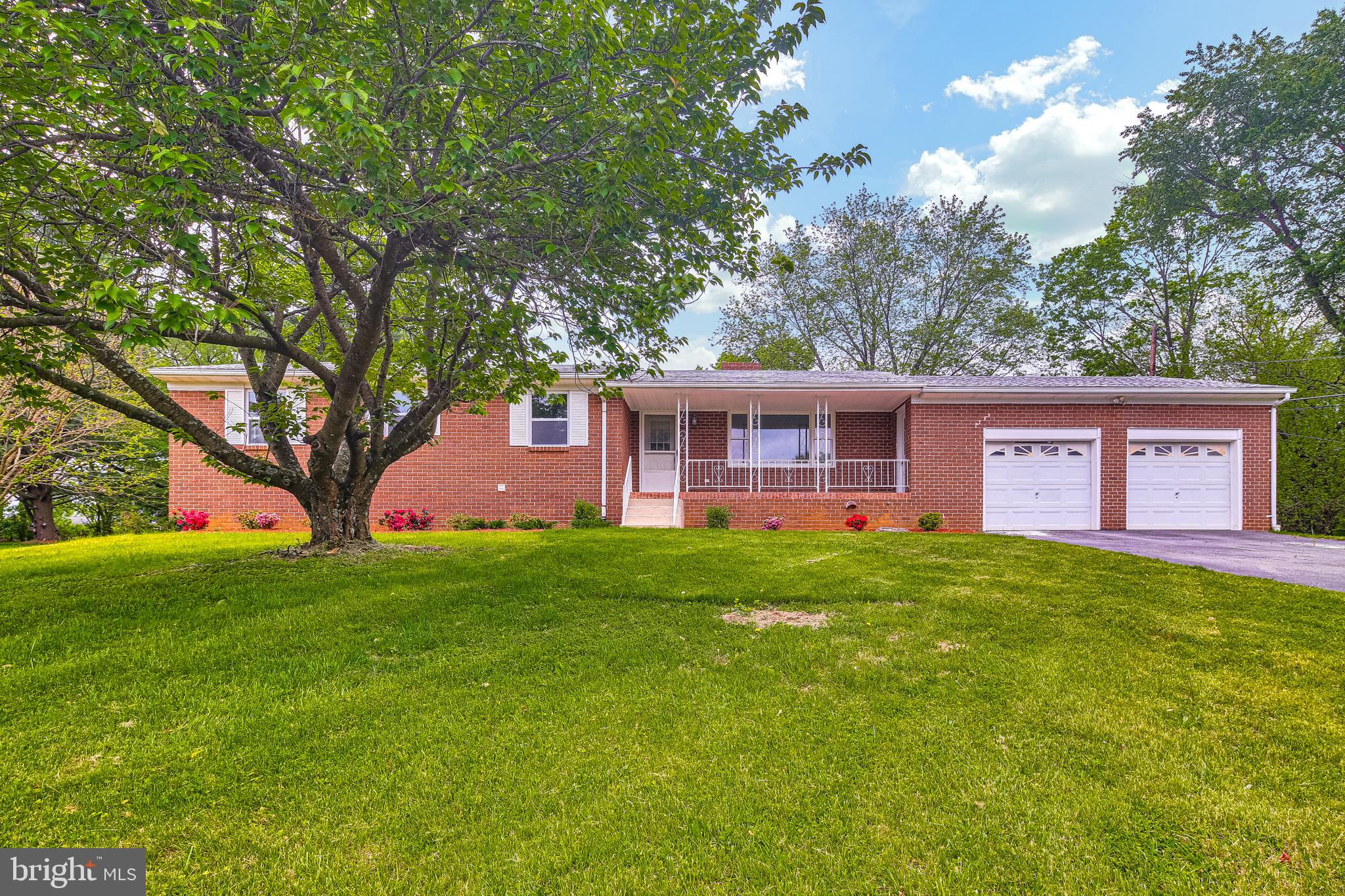 9736 Clover Heights Road Hagerstown, MD 21740 - Photo 1 of 23 Brick Rancher