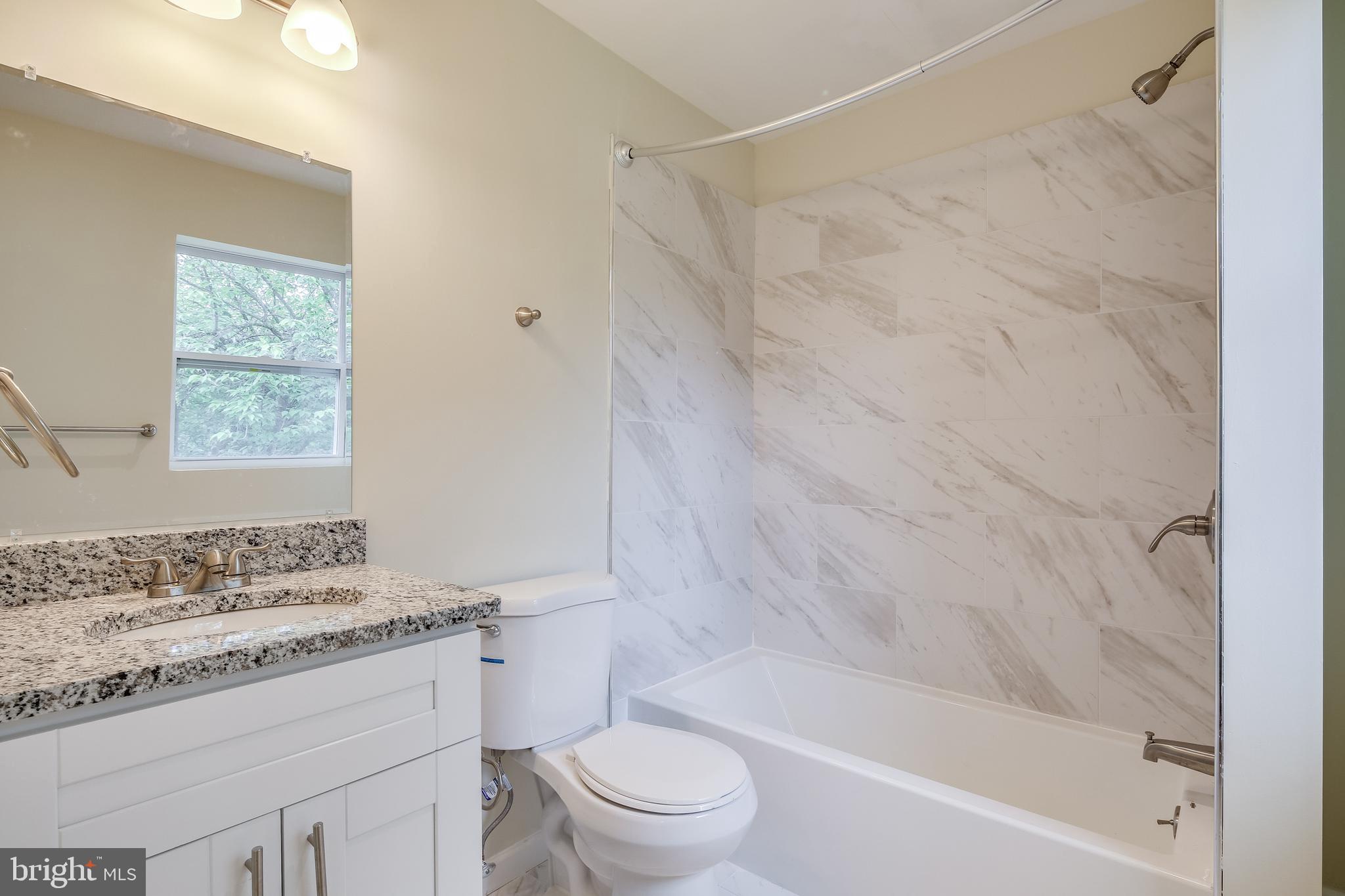 9736 Clover Heights Road Hagerstown, MD 21740 - Photo 12 of 23 Master Bathroom