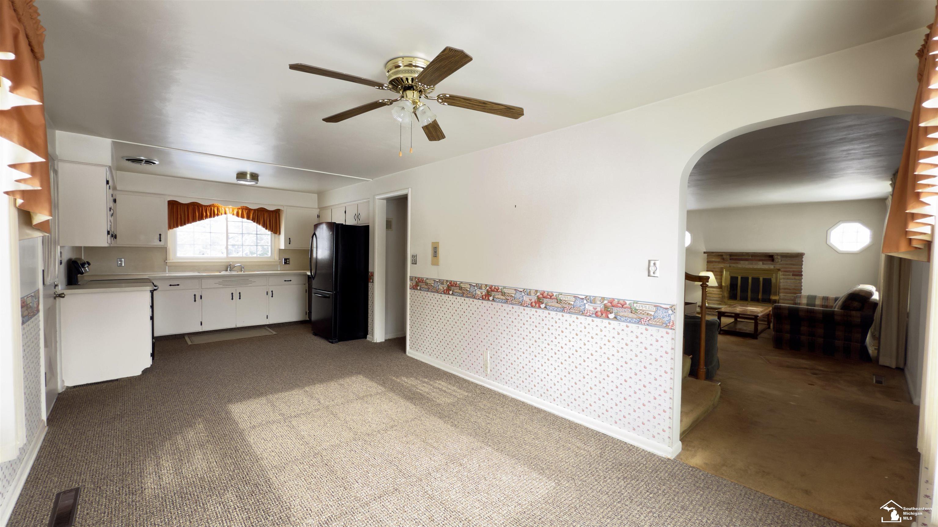 1624 North Custer Road Monroe, MI 48162 - Photo 17 of 56 50164666-da44544c-2de3-4d1e-b450-4248a0064d3c.JPG