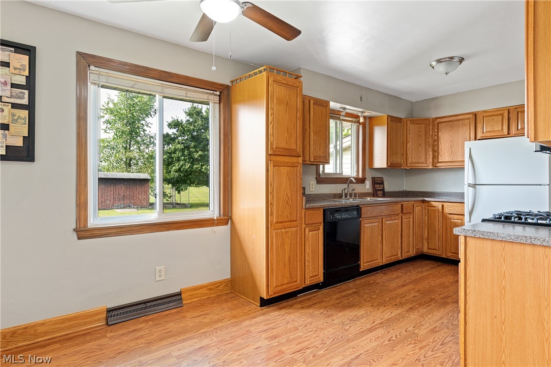 1870 Columbiana Road New Springfield, OH 44443 - Photo 4 of 16