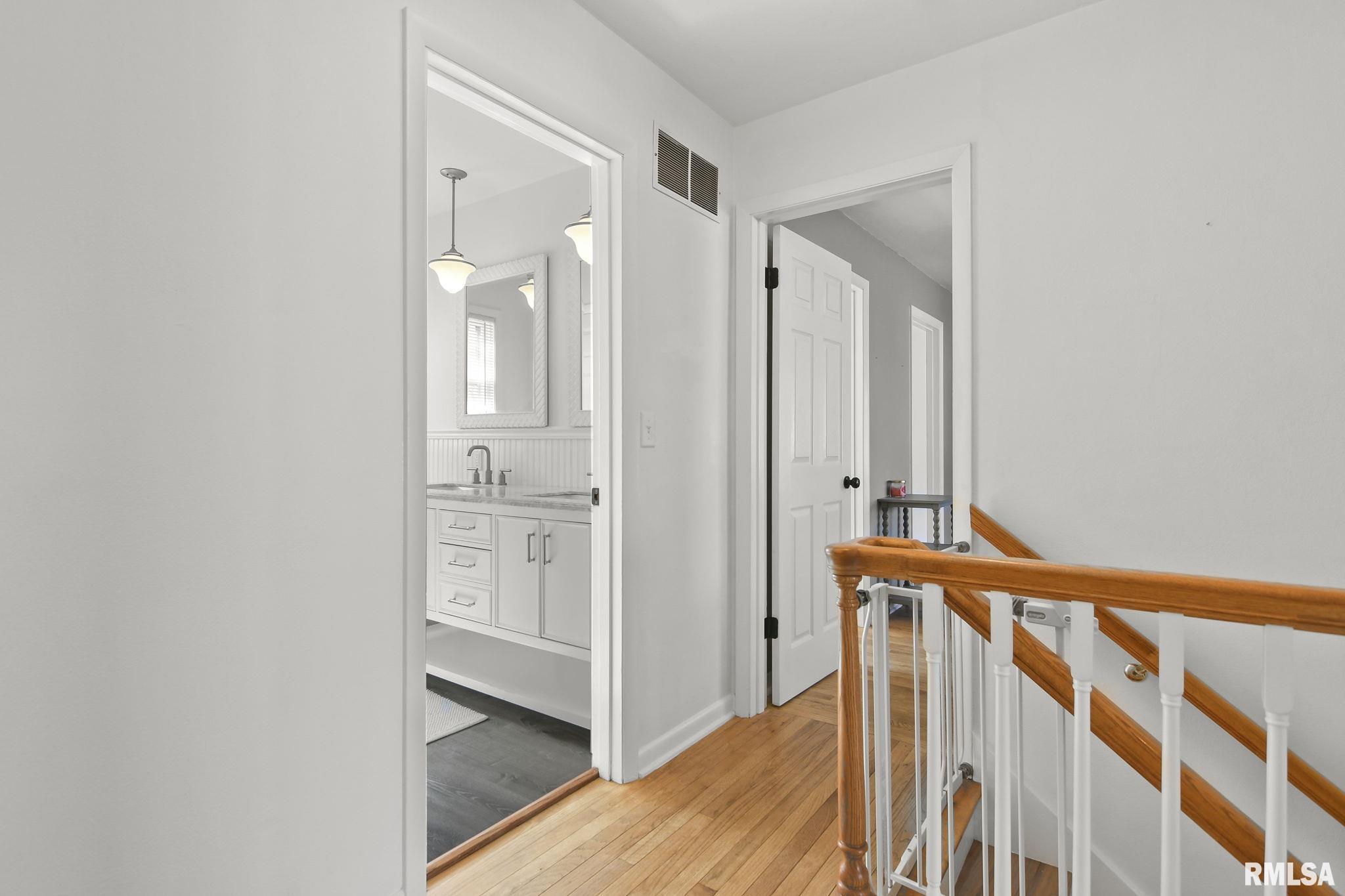12 Mishawaka Drive Rochester, IL 62563 - Photo 22 of 42 Gallery Image 22