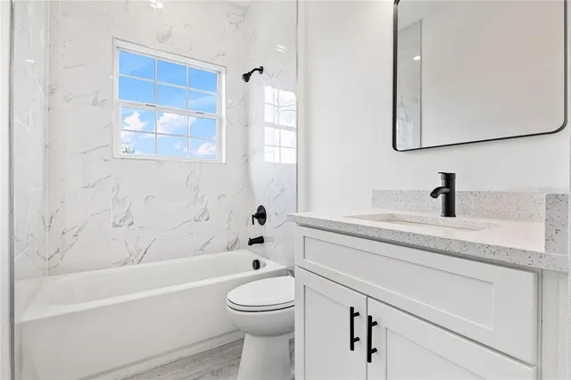 $314,990 | 917 Desmoines Way, Poinciana, FL 34759