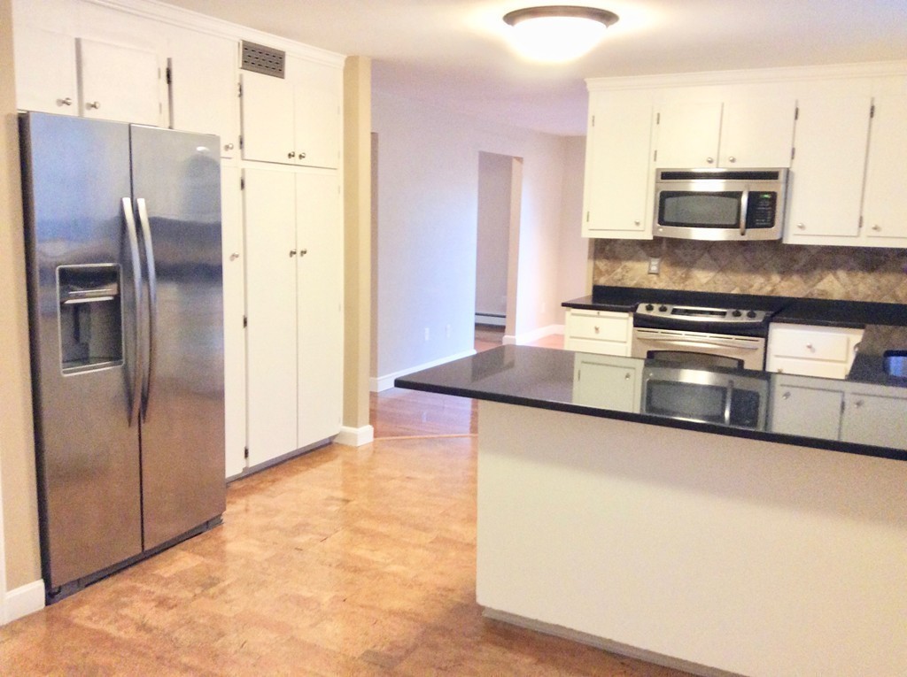 38 Peter Road Plymouth, MA 02360 - Photo 6 of 30 Gallery Image 6