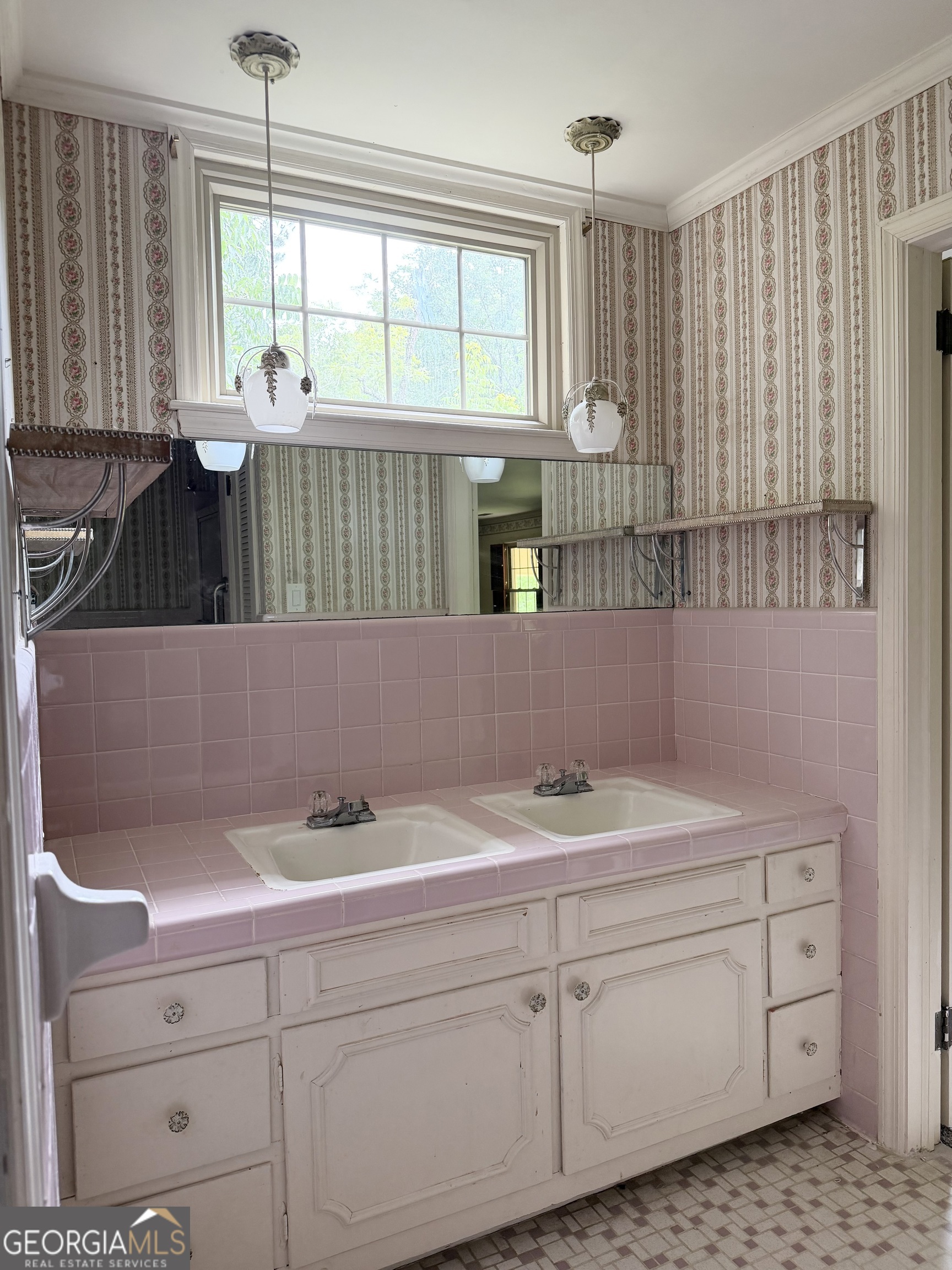 112 Geneva Street Dublin, GA 31021 - Photo 36 of 63