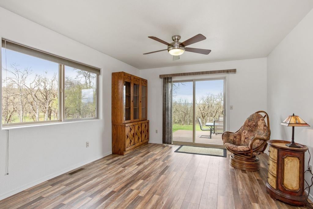 8664 Blackwell Road Central Point, OR 97502 - Photo 10 of 35 Additional Photo