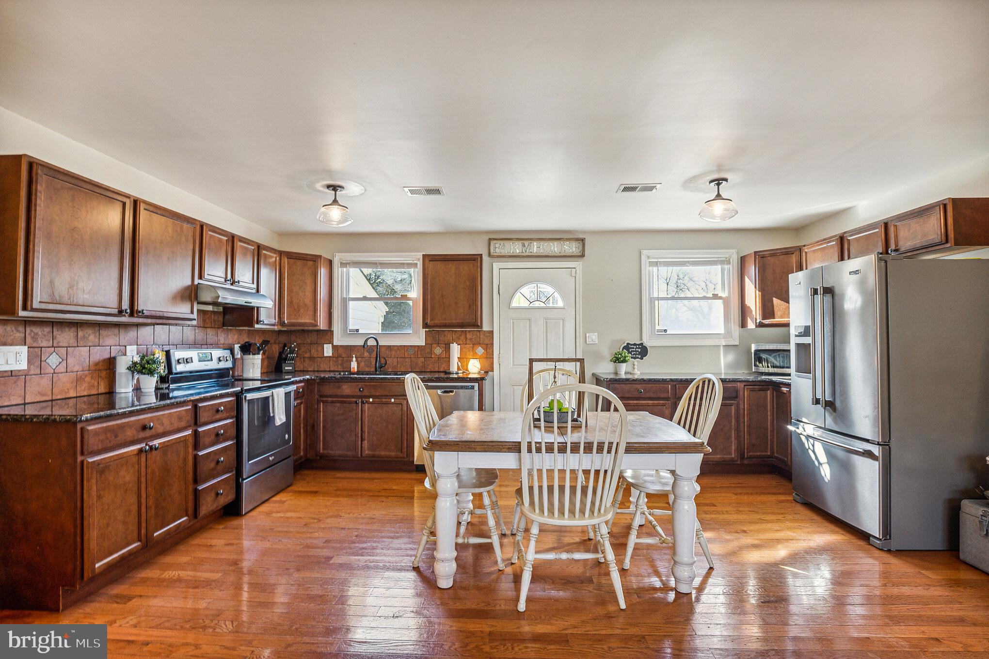 439 Three Bridge Road Newfield, NJ 08344 - Photo 5 of 30