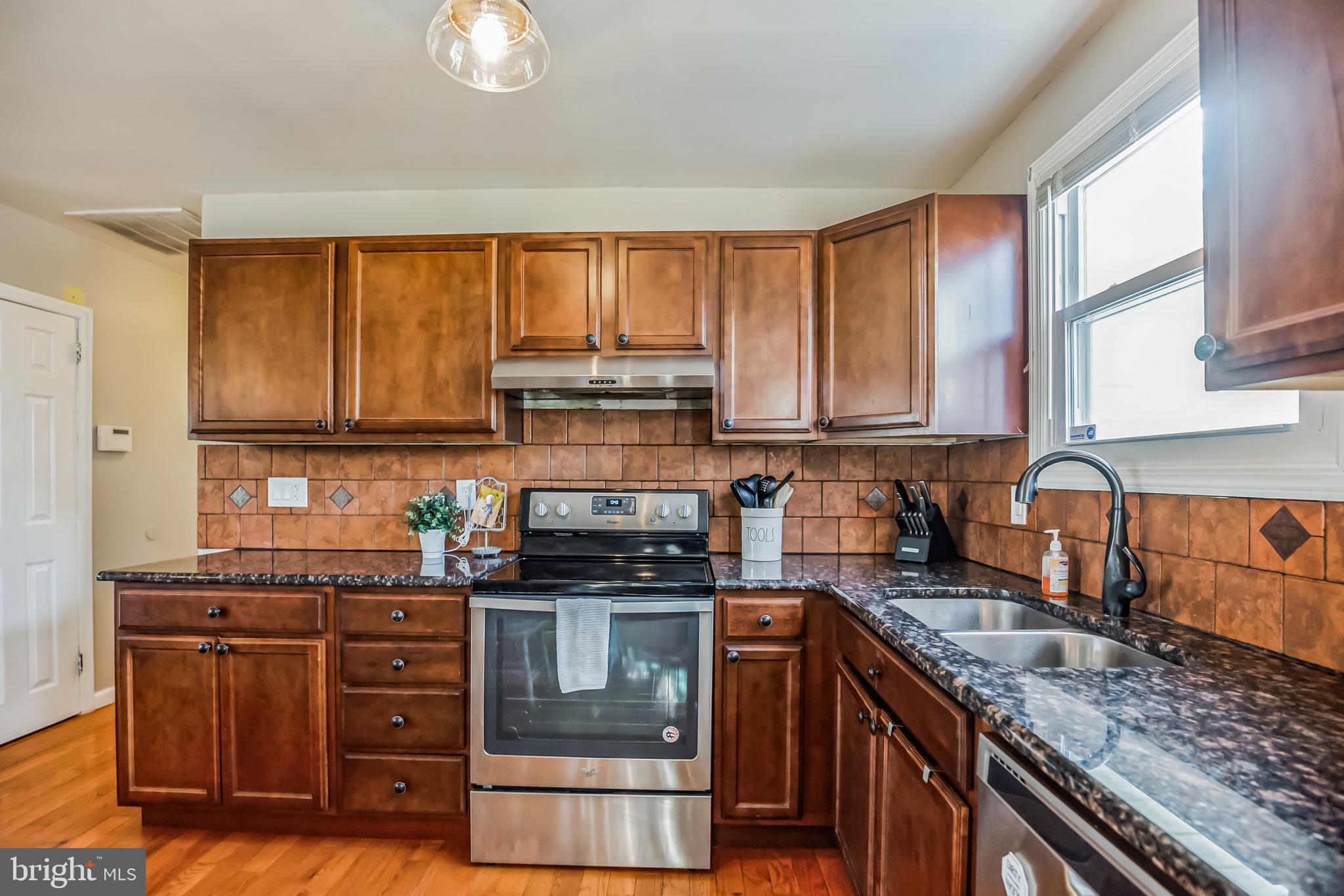 439 Three Bridge Road Newfield, NJ 08344 - Photo 8 of 30
