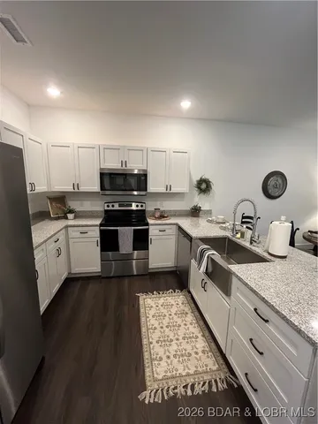 $269,000 | 295 Highland Shores, Unit 5E, Lake Ozark, MO 65049